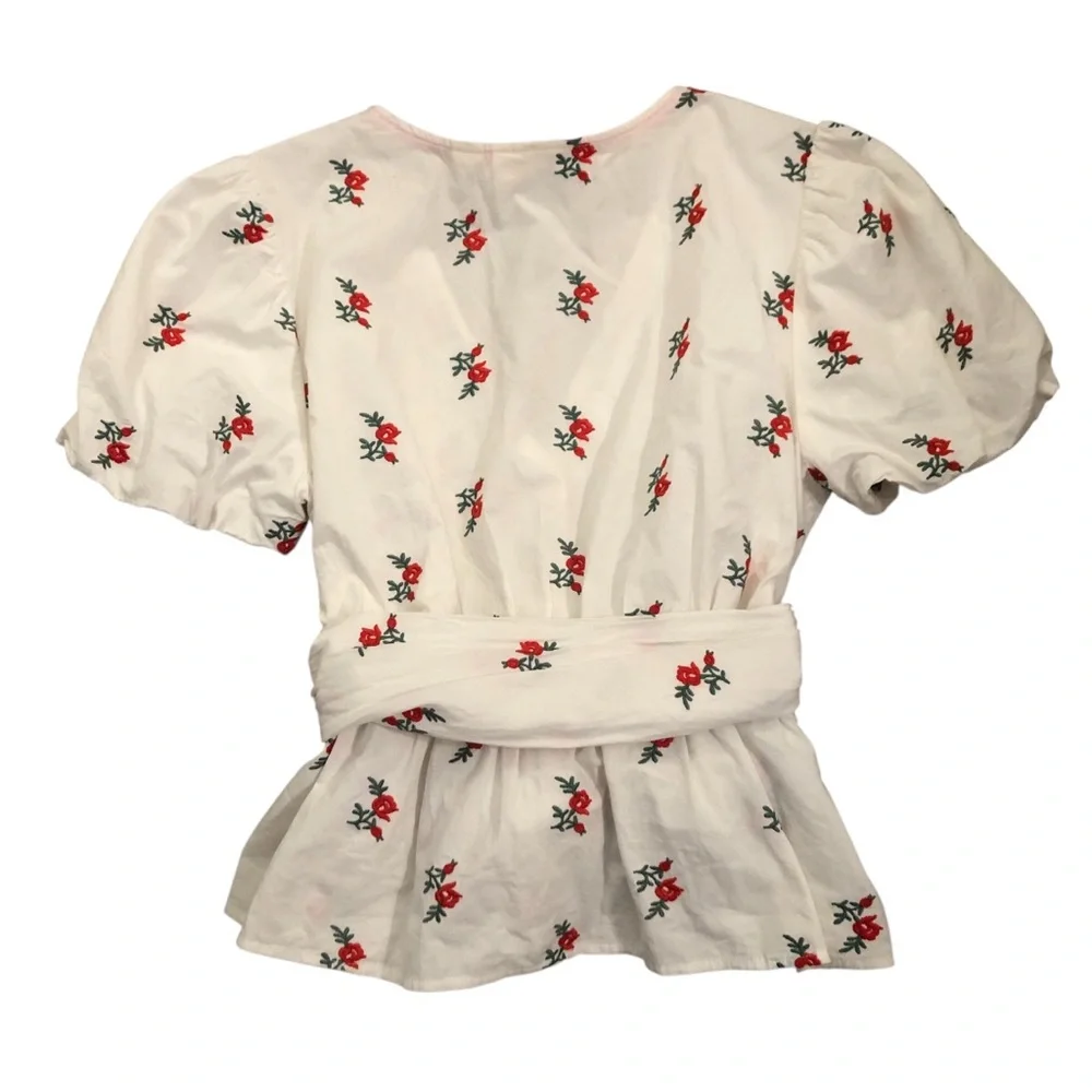Cottagecore Maeve by Anthropologie white top with red floral embroidery Size 14